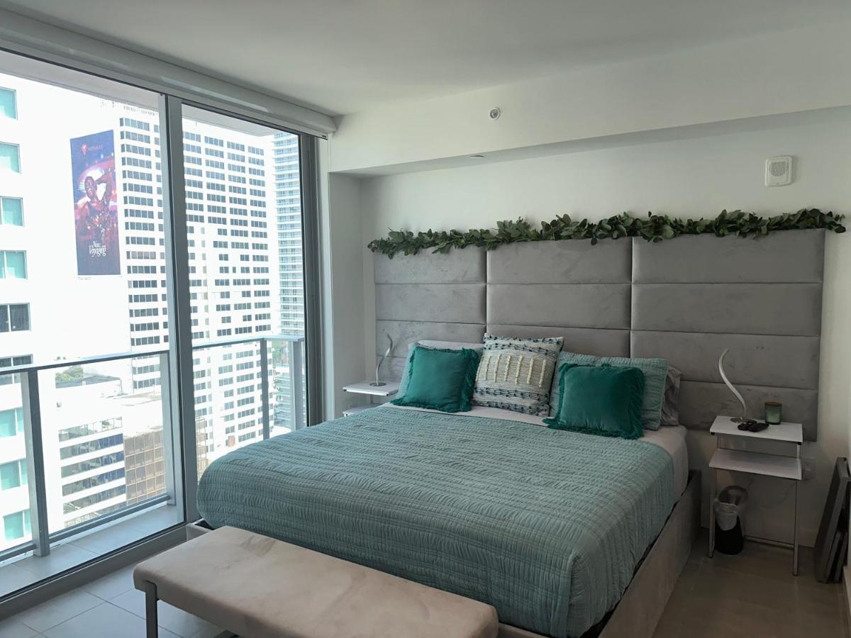 ميامي Comfortable Studio With King Bed And Queen Sofa-Bed المظهر الخارجي الصورة